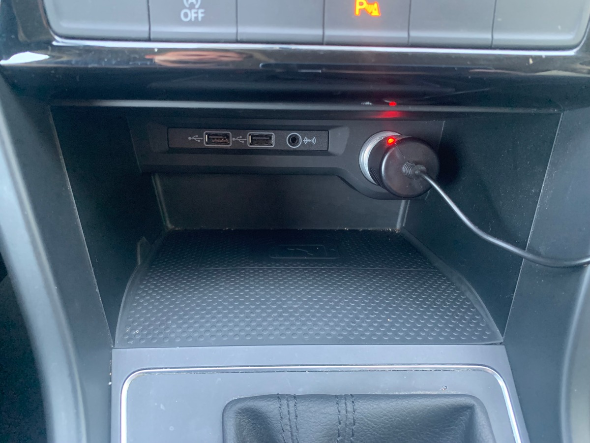 Volkswagen Touran 115 | Confortline | Caméra recul | Régulateur vitesse adaptatif | Apple car Play