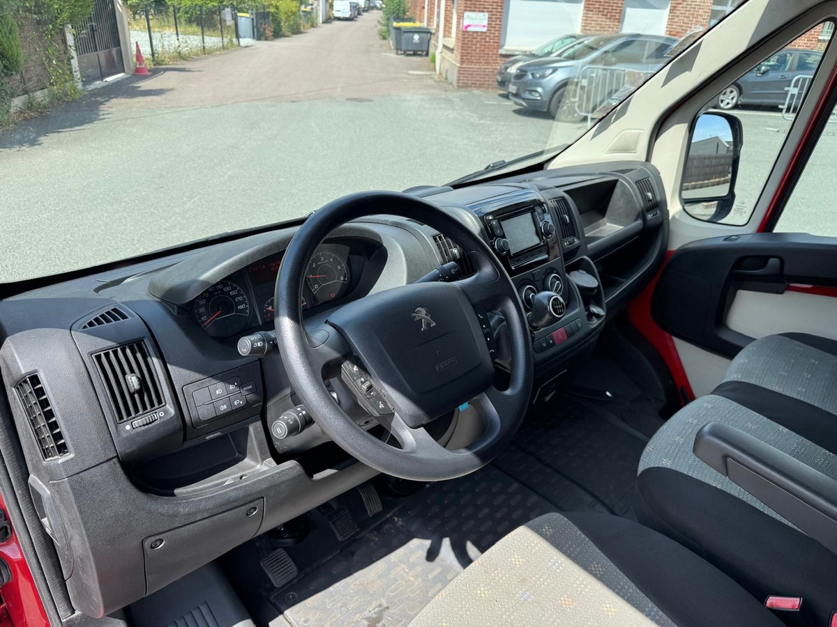 Peugeot Boxer II 3.0 HDI 180cv pack clim L3H2 vitré - Deuxième main - Boite manuelle