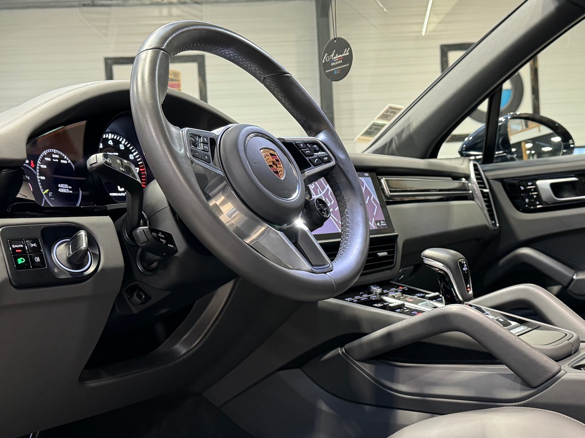 Porsche Cayenne E-HYBRID 3.0 V6 462CV APPROVED ZWM