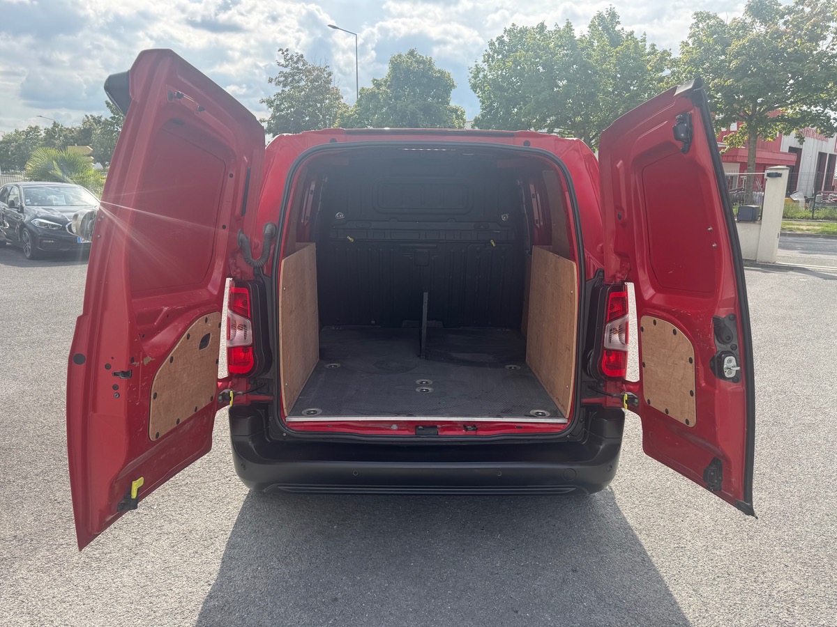 Citroën Berlingo 1.5 BHDI 130CH EAT8 DRIVER DOUBLE PORTE / PRIX HORS TAXE