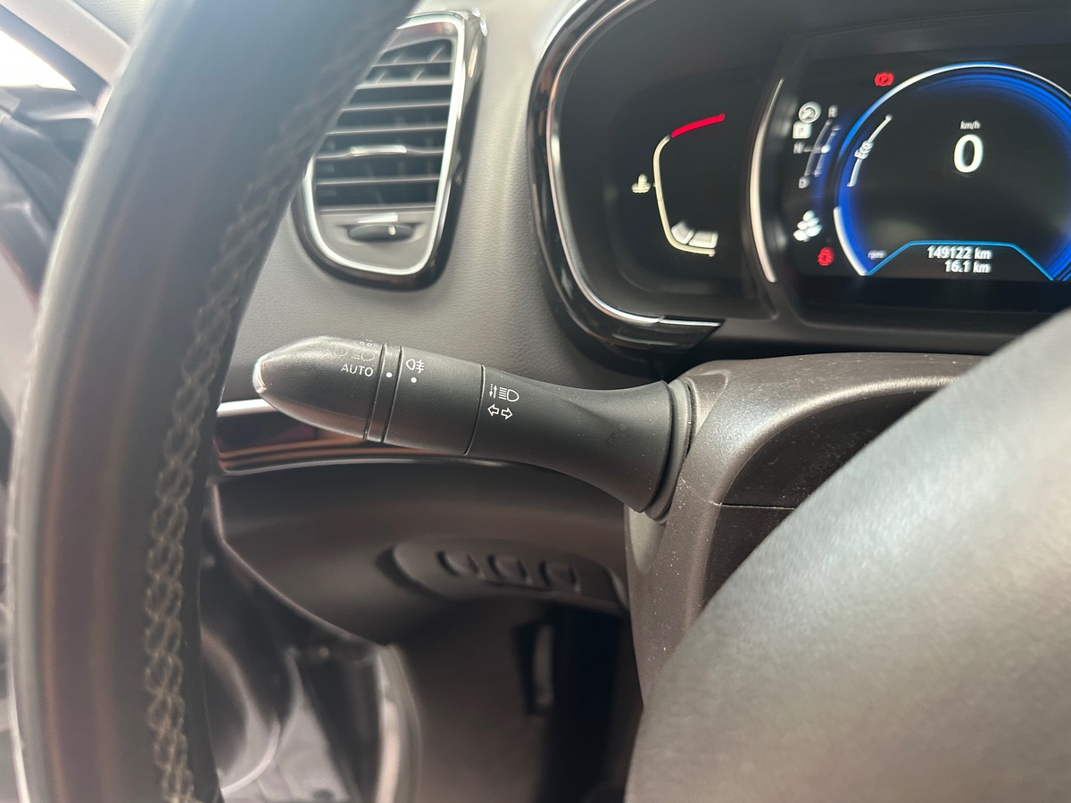 RENAULT Espace V 1.6 dCi 160ch energy Intens EDC