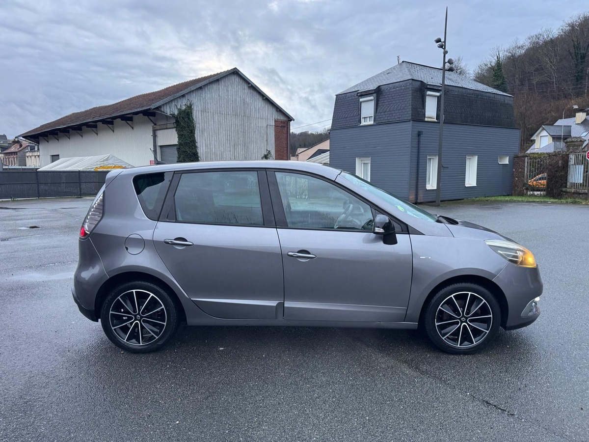RENAULT Scenic 1.5 dci 110cv Bose Edition - Garantie