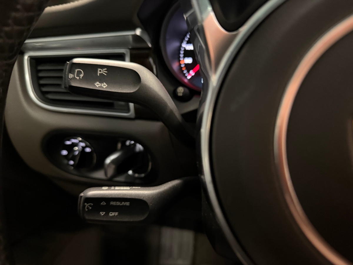 Porsche Macan GTS 3.0 V6 360 CH Toit Panoramique Ouvrant / Caméra de recul / Hayon Electrique
