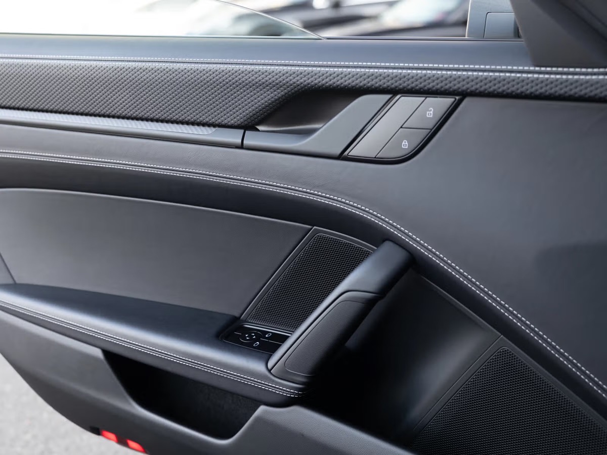 Porsche 911 GT3 Touring Pack 992.2 MALUS INCLUS