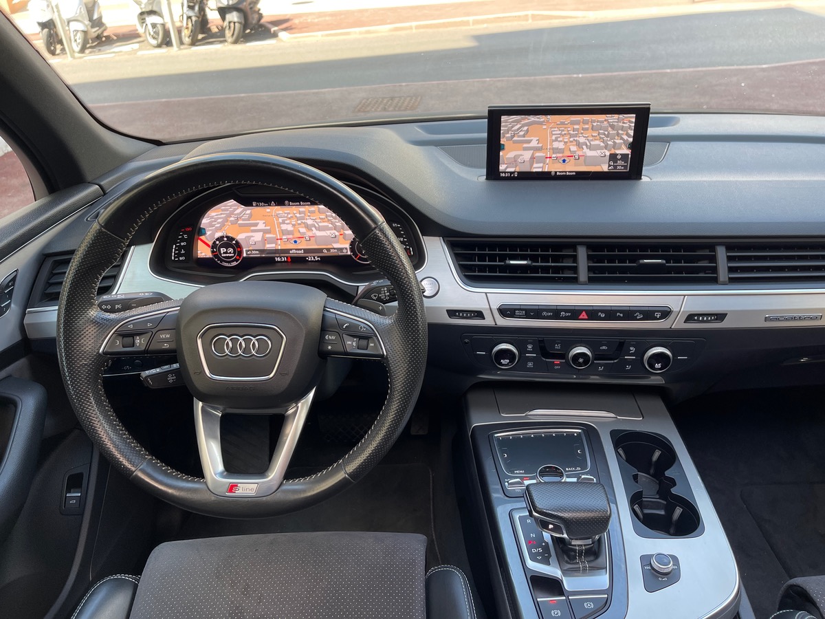 Audi Q7 3.0 V6 TDI 272 CV Quattro S LINE + / Toit ouvrant / 7 PLaces /Attelage /