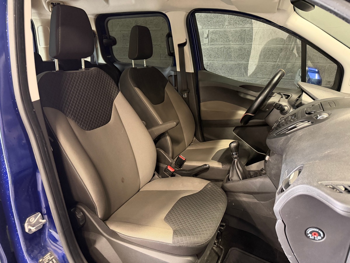 Ford T.COURIER Tourneo Courier 100ch