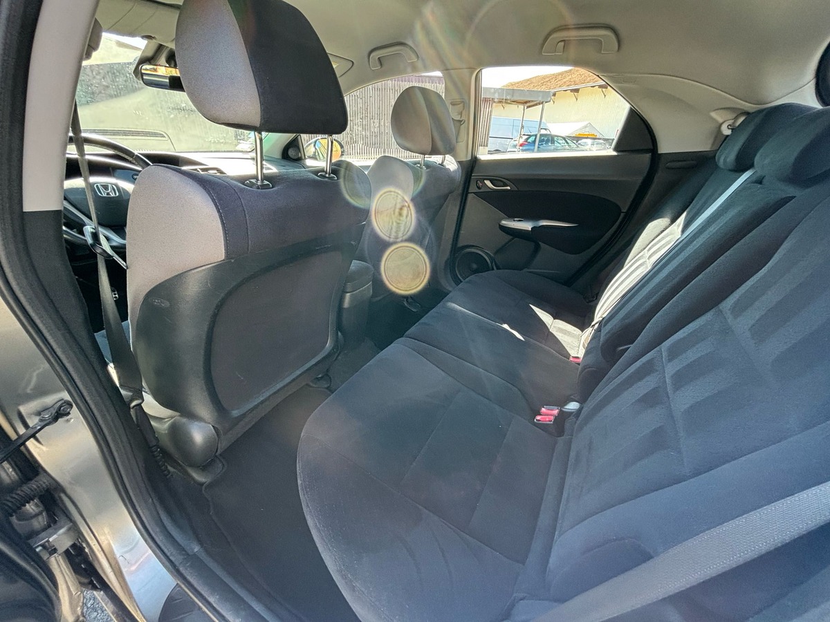 Honda Civic 1.8 VTEC 140 COMFORT-5 PORTES-GARANTIE