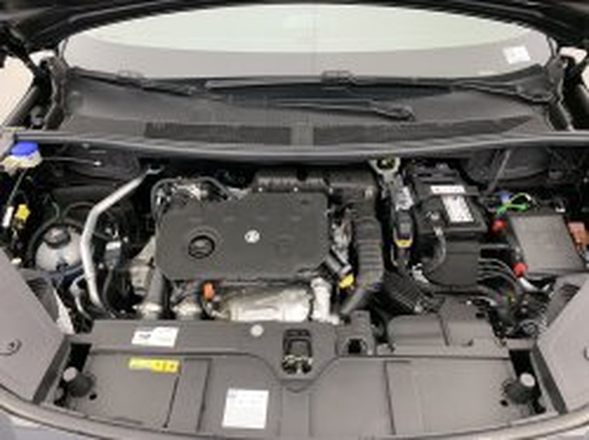 DS DS 7 BlueHDi 130 EAT8 Pallas