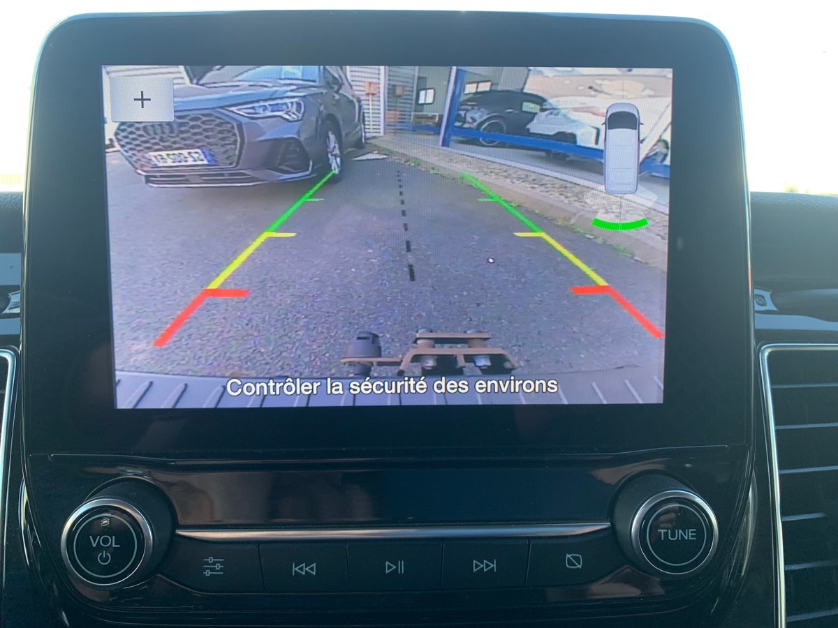 Ford TRANSIT CUSTOM 170 ch | 5 Places | TVA Récupérable