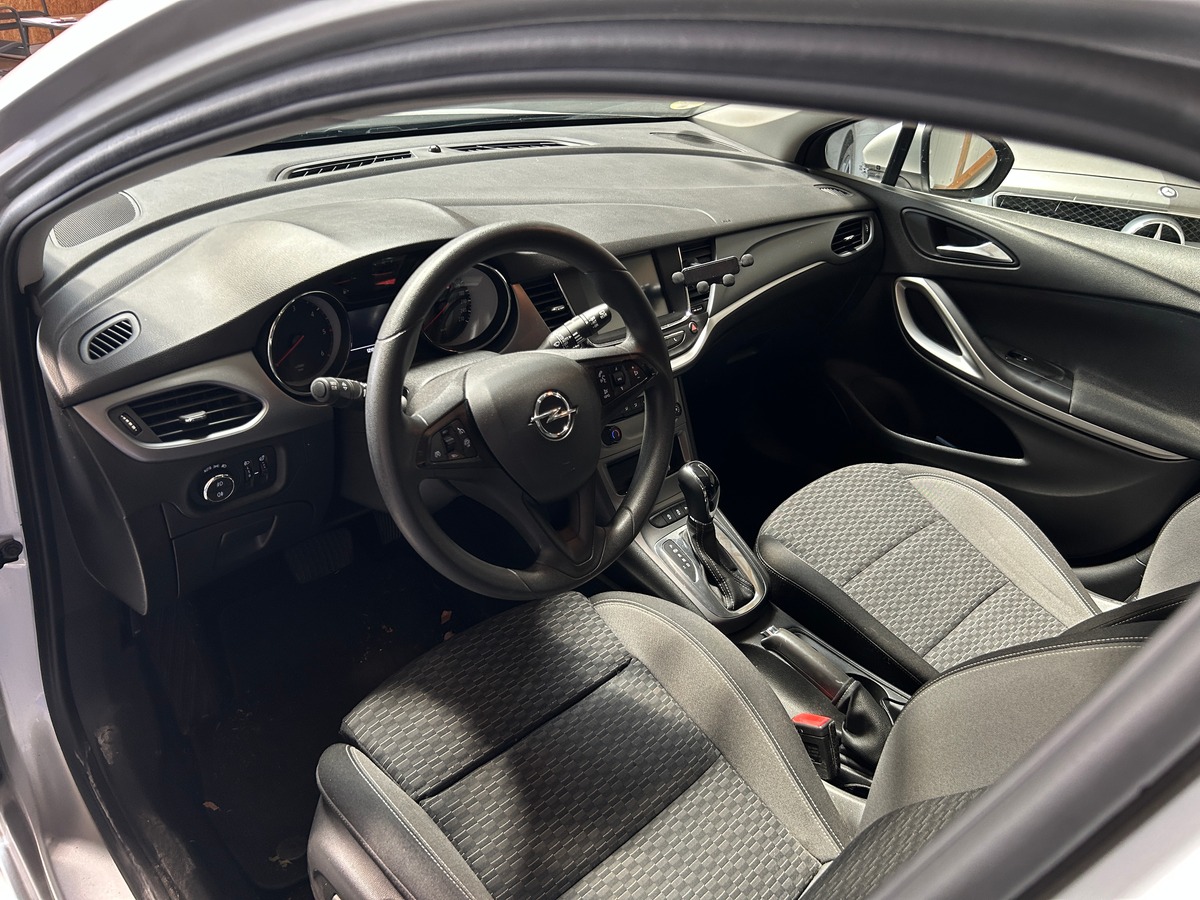Opel Astra Sports Tourer - Vidange Ok - GARANTIE