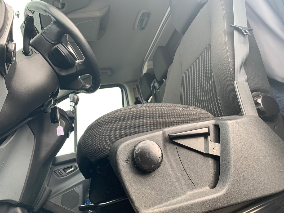 Ford TRANSIT CUSTOM Aménagé Petit-Picot