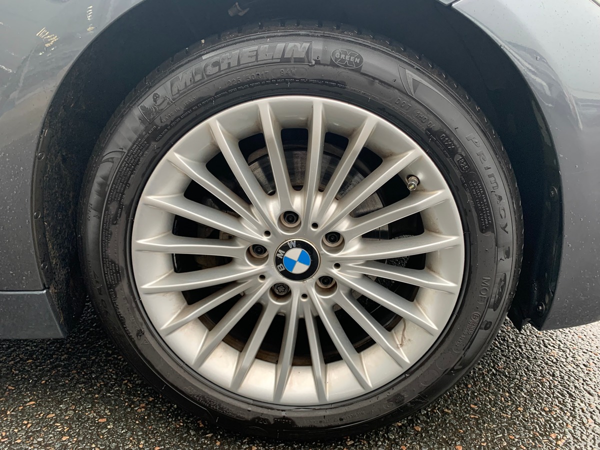 Bmw Série 3 184 | Luxury | Cuir | Radar avant arriére | Historique maintenance | Démarrage sans clé