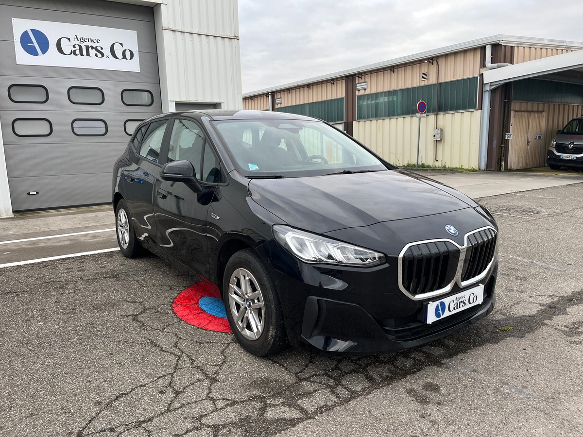 Bmw Série 2 225e Active Tourer XDRIVE, SUIVI COMPLET BMW, ATTELAGE, CAMERA, PARK ASSIST
