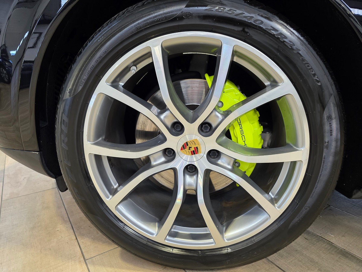 Porsche Cayenne COUPE 3.0 E-HYBRID 462 BOSE / HUD / CHRONO / 21 A