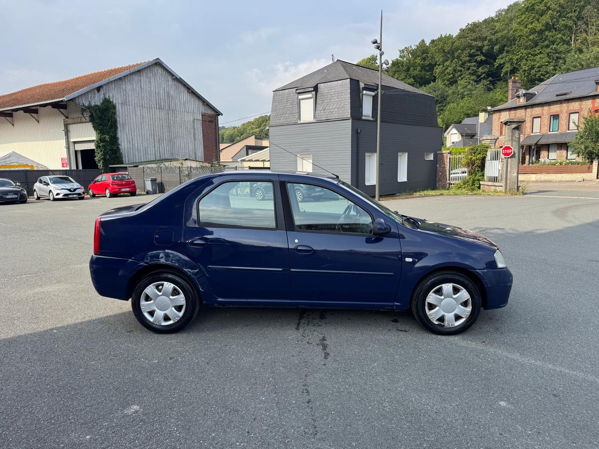 Dacia Logan 1.5 dCi Prestige 85-Attelage-Distribution neuve-Garantie