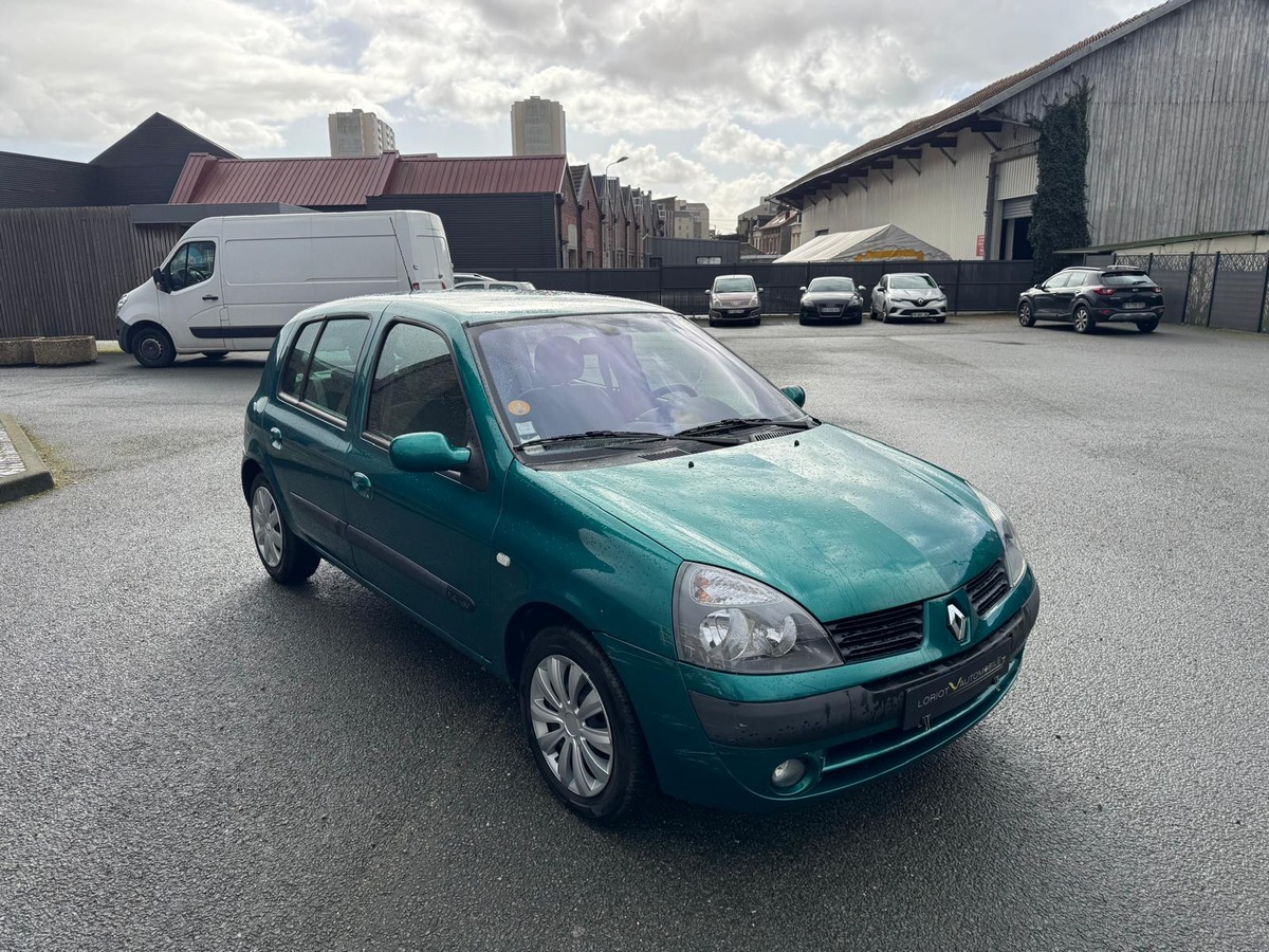 RENAULT Clio II 1.4  98CV Dynamique boite automatique - Garantie