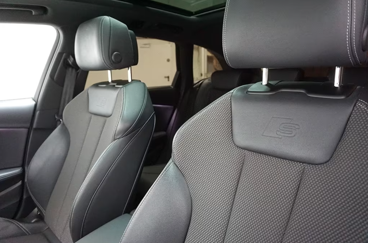 Audi A4 Avant V 35 TDI 163ch S line S tronic 7/Toit ouvrant/Matrix/Caméra