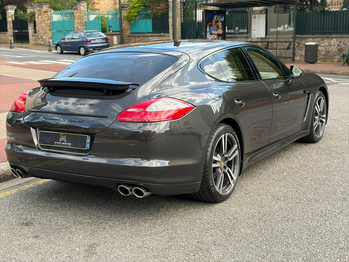 Porsche Panamera S Hybride - Tiptronic - V6 3.0L - 380cv