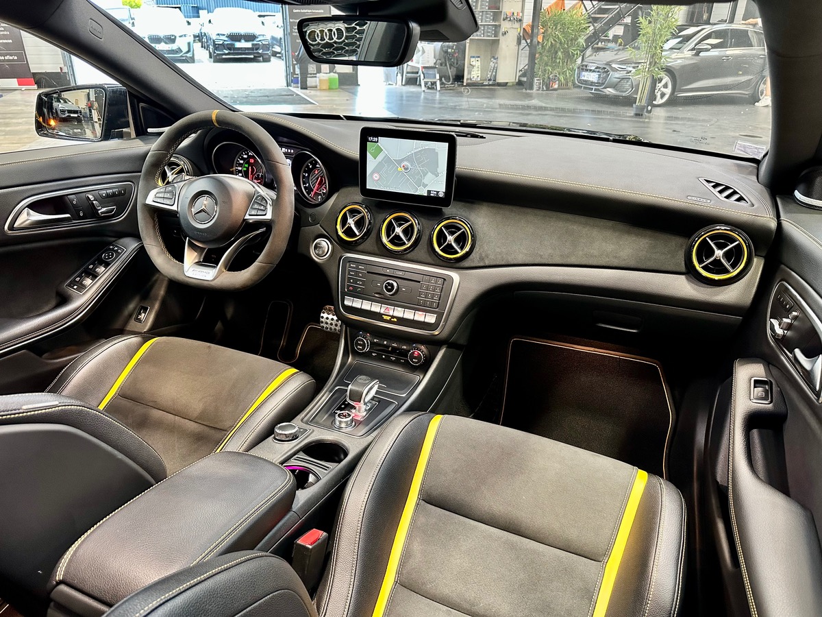 Mercedes-Benz CLA (2) 45 AMG 381 Yellow Night Edition 4Matic 7G-DCT Full