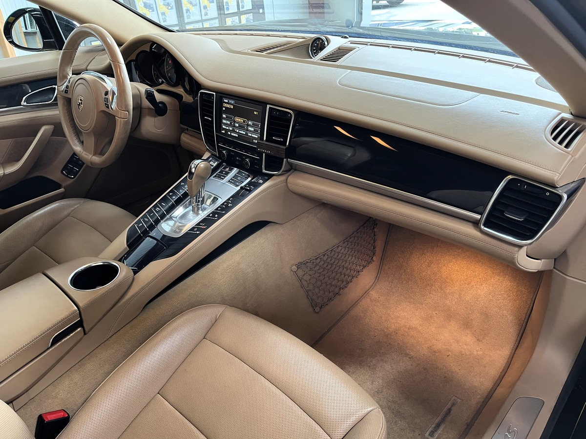 Porsche Panamera 4S 4.8 V8 400 PDK