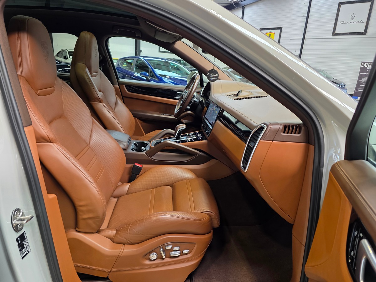 Porsche Cayenne COUPE E-HYBRID 462 FRANCAIS / CRAIE / PACK SPORT DESIGN