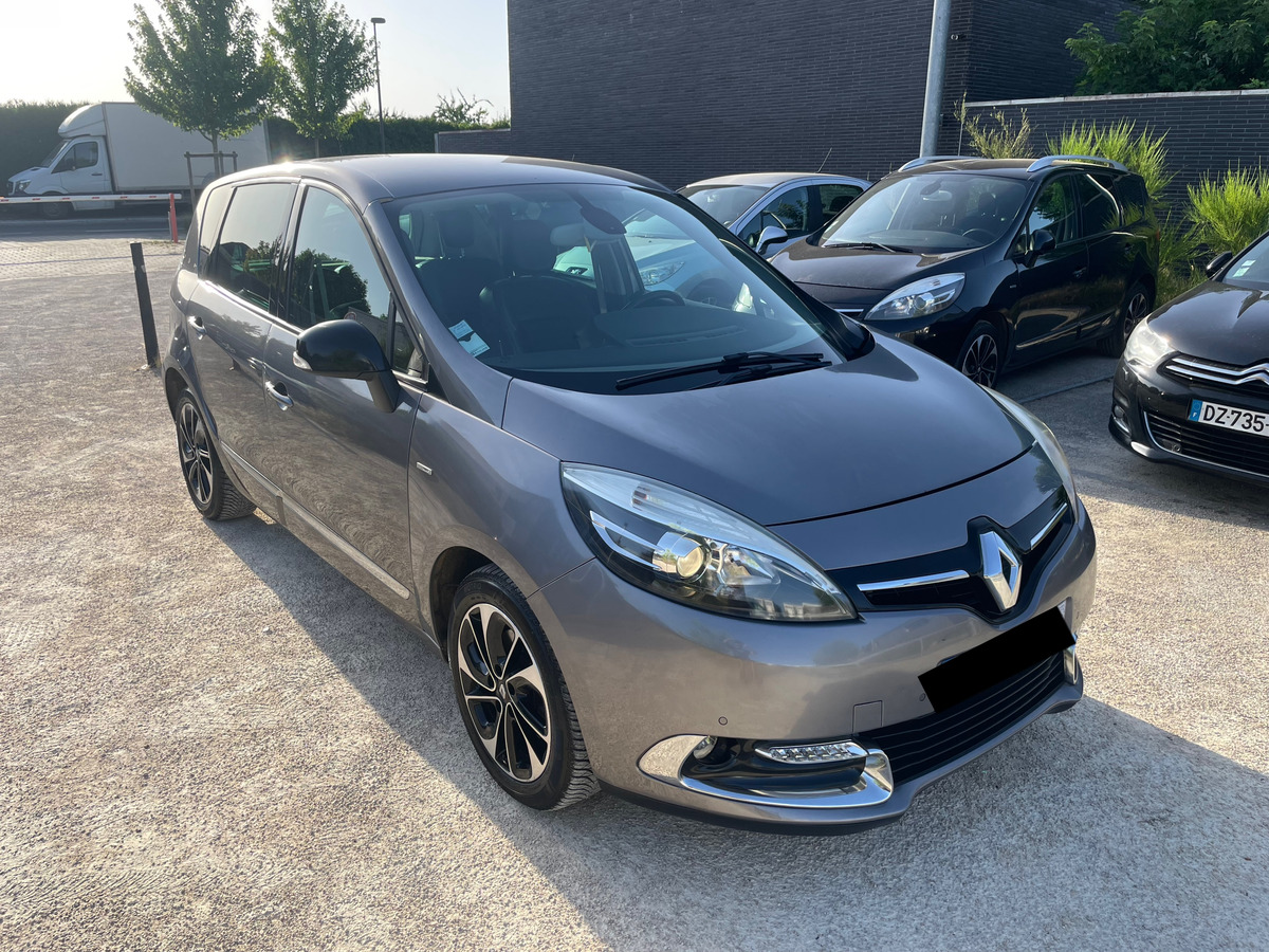 RENAULT Scenic