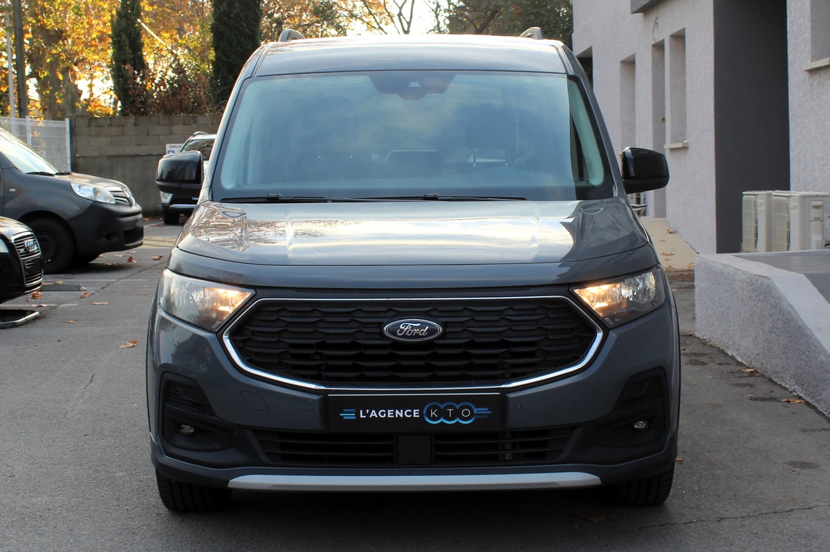 Ford Tourneo CONNECT III 2.0 ECOBLUE 122 ch  ACTIVE DSG 7 - 5 PLACES + CARPLAY