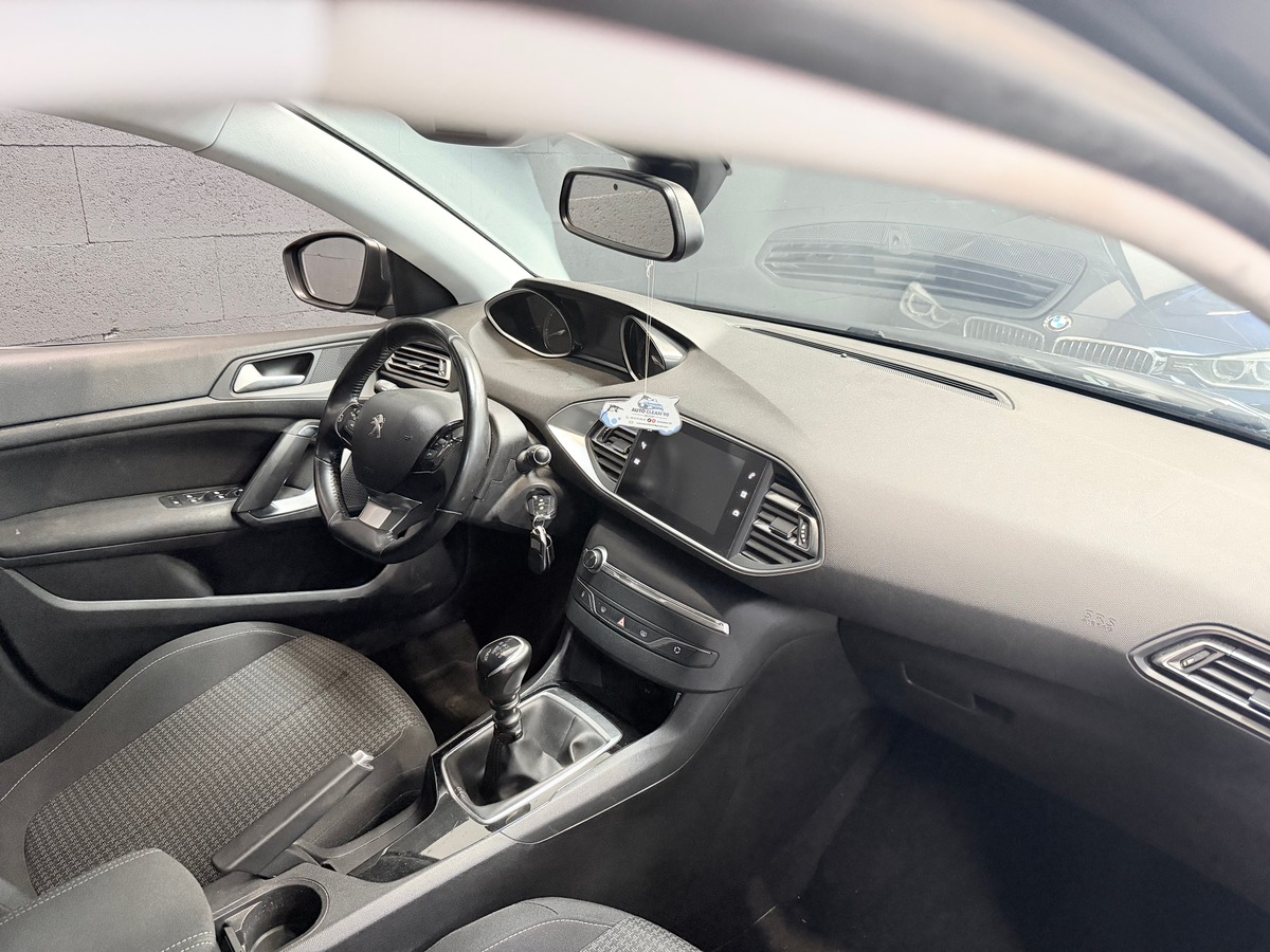 Peugeot 308 1.5 BLUE HDI 130 ACTIVE