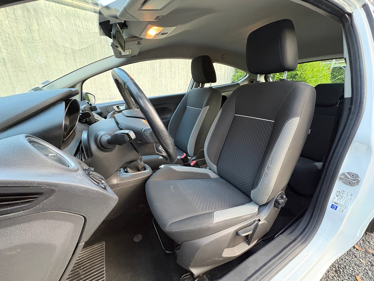 Ford Fiesta 1.25 82ch Edition - 1ʳᵉ main - ENTRETIEN CONSTRUCTEUR