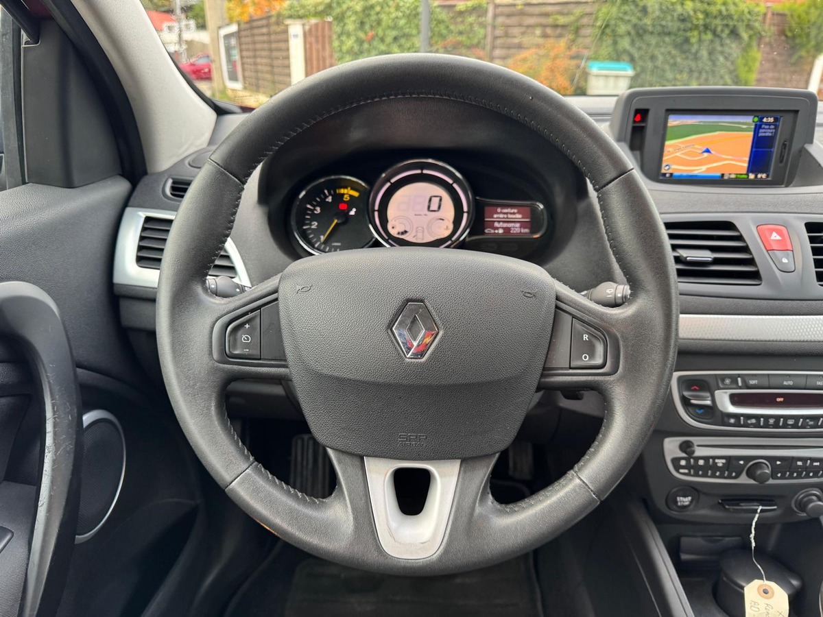 RENAULT Megane 1.5 DCI 110cv Dynamique - Garantie - première main