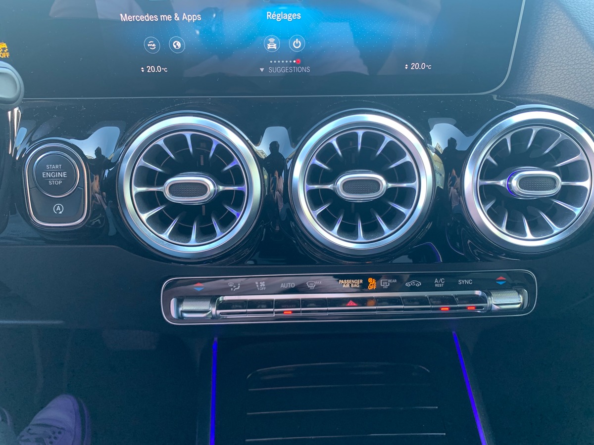 Mercedes-Benz Classe B 150 chevaux | Progressive Line | Siéges chauffants | Caméra recul | Attelage