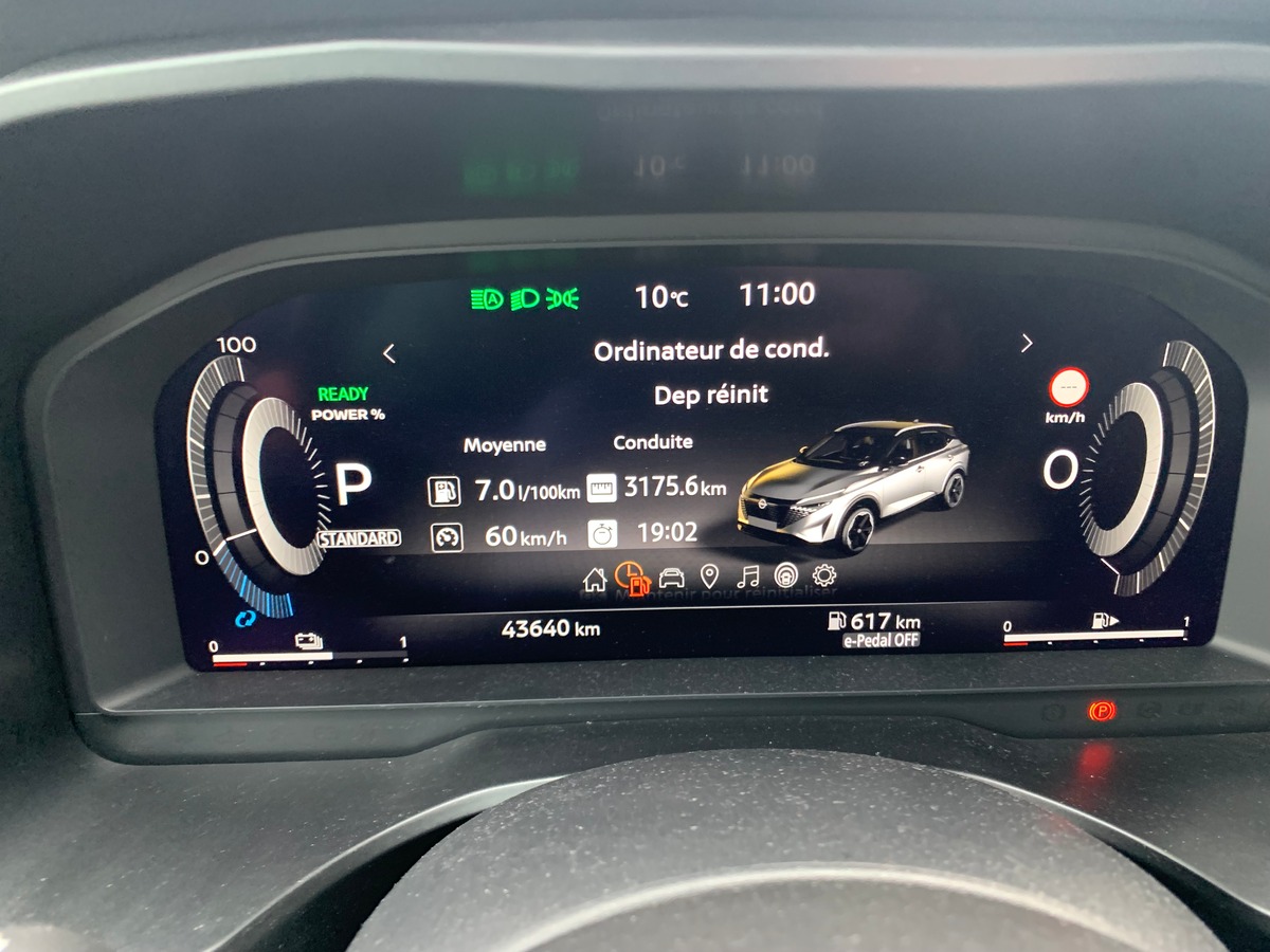 Nissan Qashqai 190 | N-design | e-POWER  | Toit panoramique | Régulateur vitesse adaptatif | Caméra