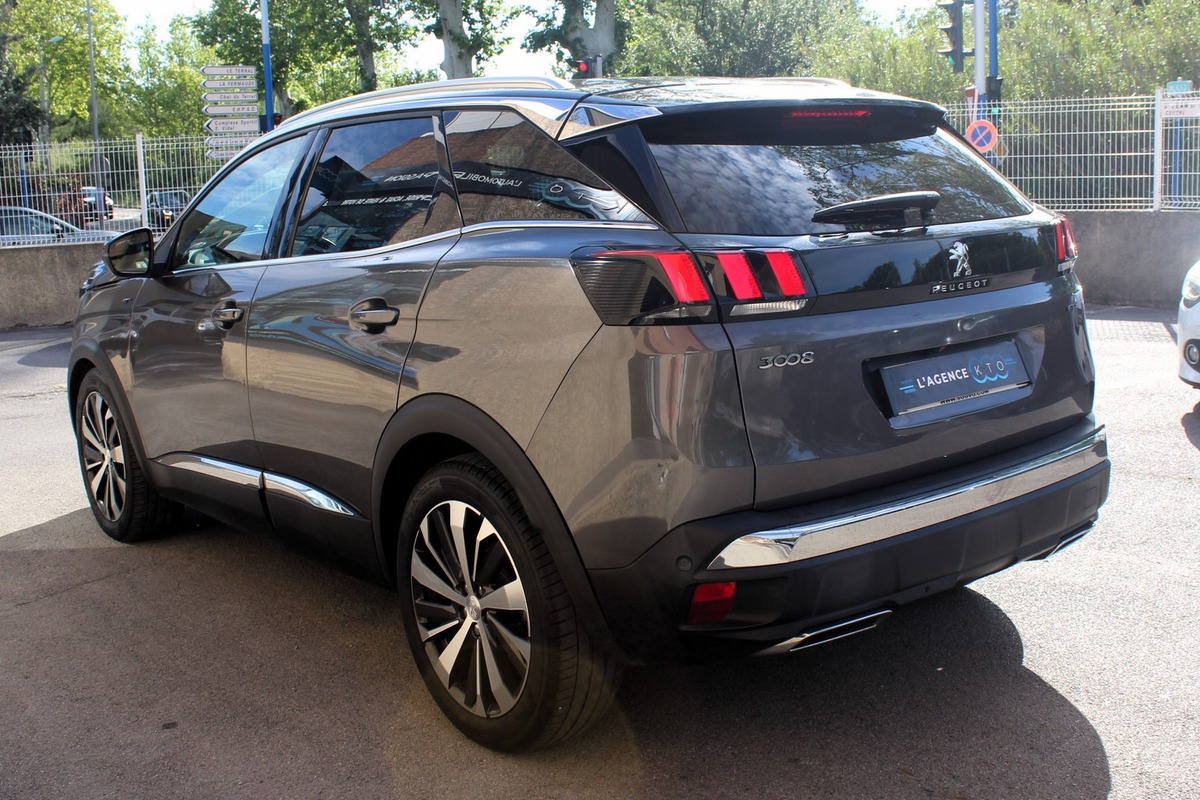Peugeot 3008 II 2.0 BLUEHDI 180 ch GT EAT6 + CARPLAY + CUIR