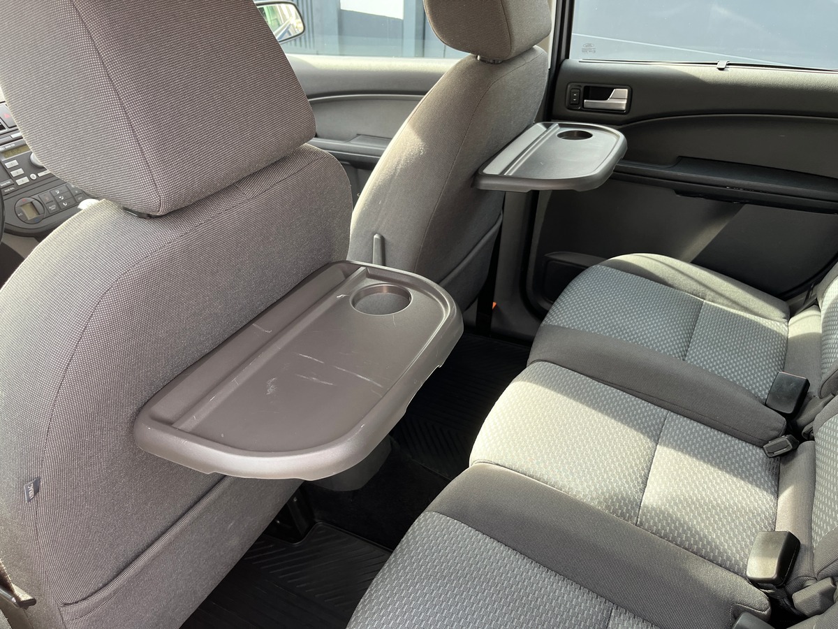 Ford Focus C-max 2.0 140ch, SIEGES CHAUFFANT, CLIM AUTO, REGULATEUR, FEUX AUTOMATIQUE