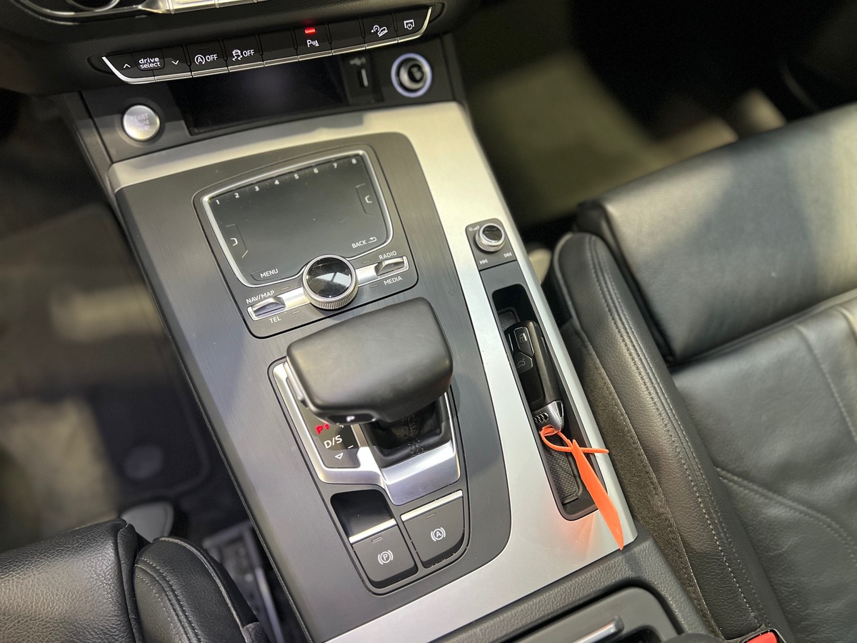 Audi Q5 II QUATTRO 2.0 TFSI 252 ch S-TRONIC7 /MATRIX LED/