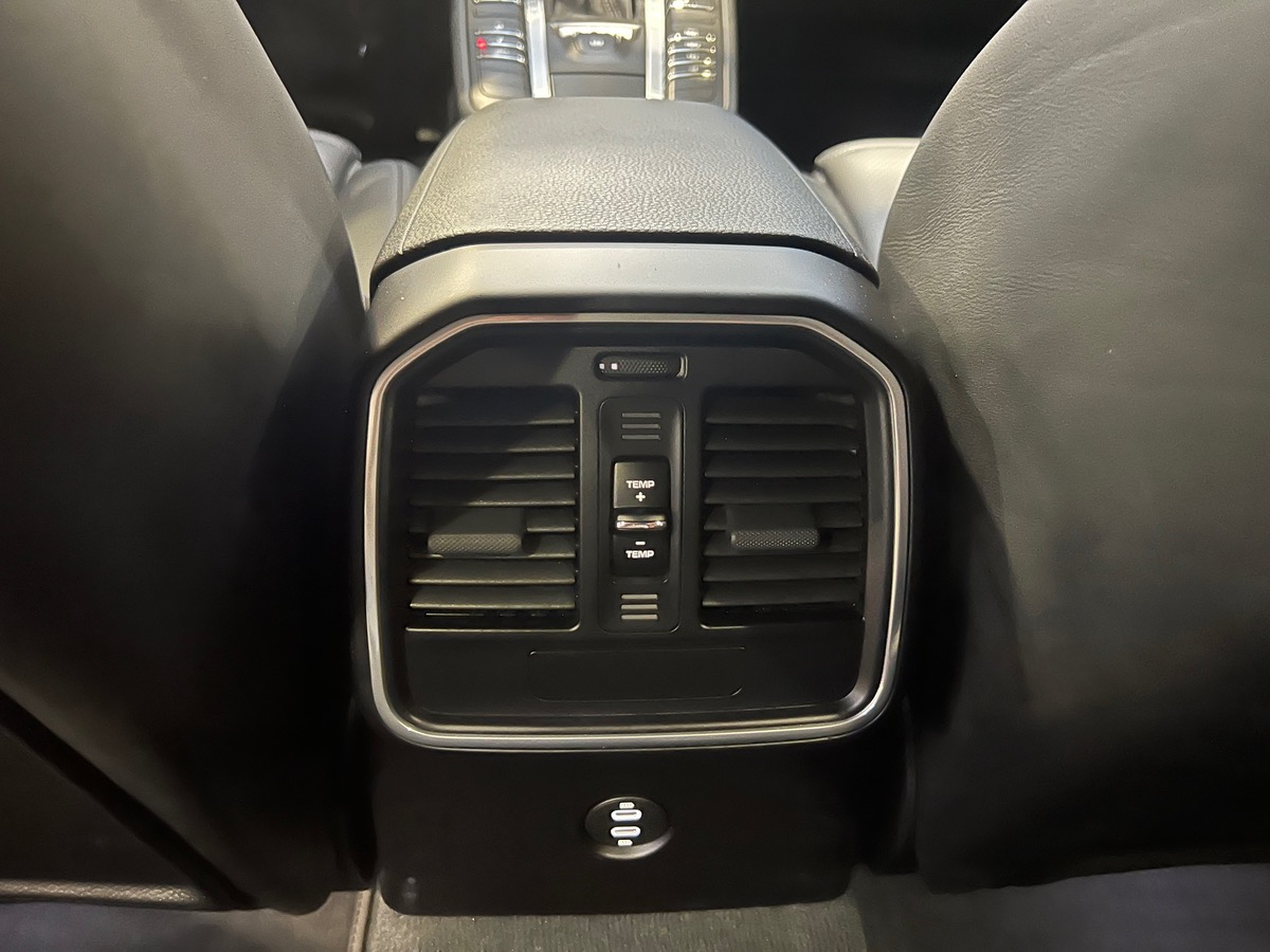 Porsche Macan S (2) 3.0 V6 354 ch PDK7 FR + ETHANOL