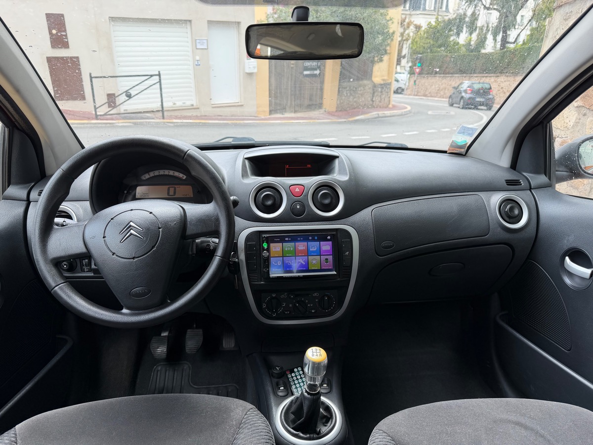 Citroën C2 1.4 i 75 CV / Ecran Navigation / CLIM /