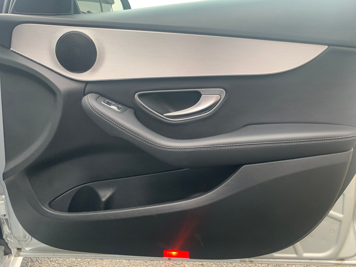 Mercedes-Benz Classe C IV (2) 200 Amg Line | 184 ch |  9G-TRONIC | Caméra recul | Sièges avant sport