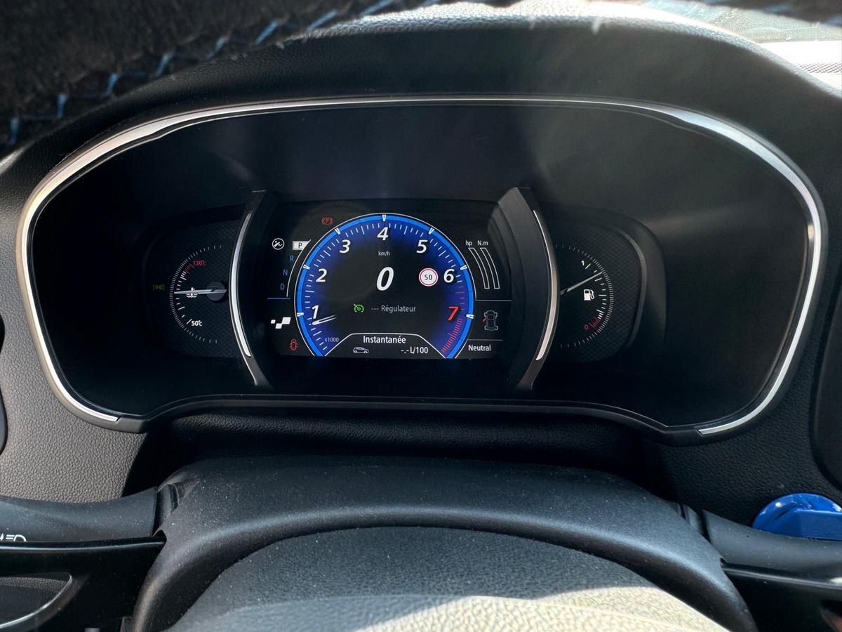RENAULT Megane IV 1.6 TCe GT 205 Energy EDC
