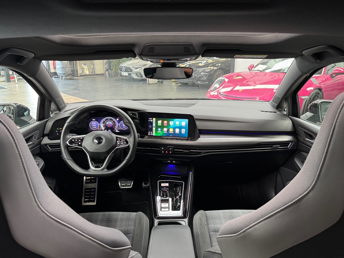 Volkswagen GOLF 8 GTD 2.0 TDI SCR 200CV DSG7 TO/CARPLAY/ATTELAGE FR