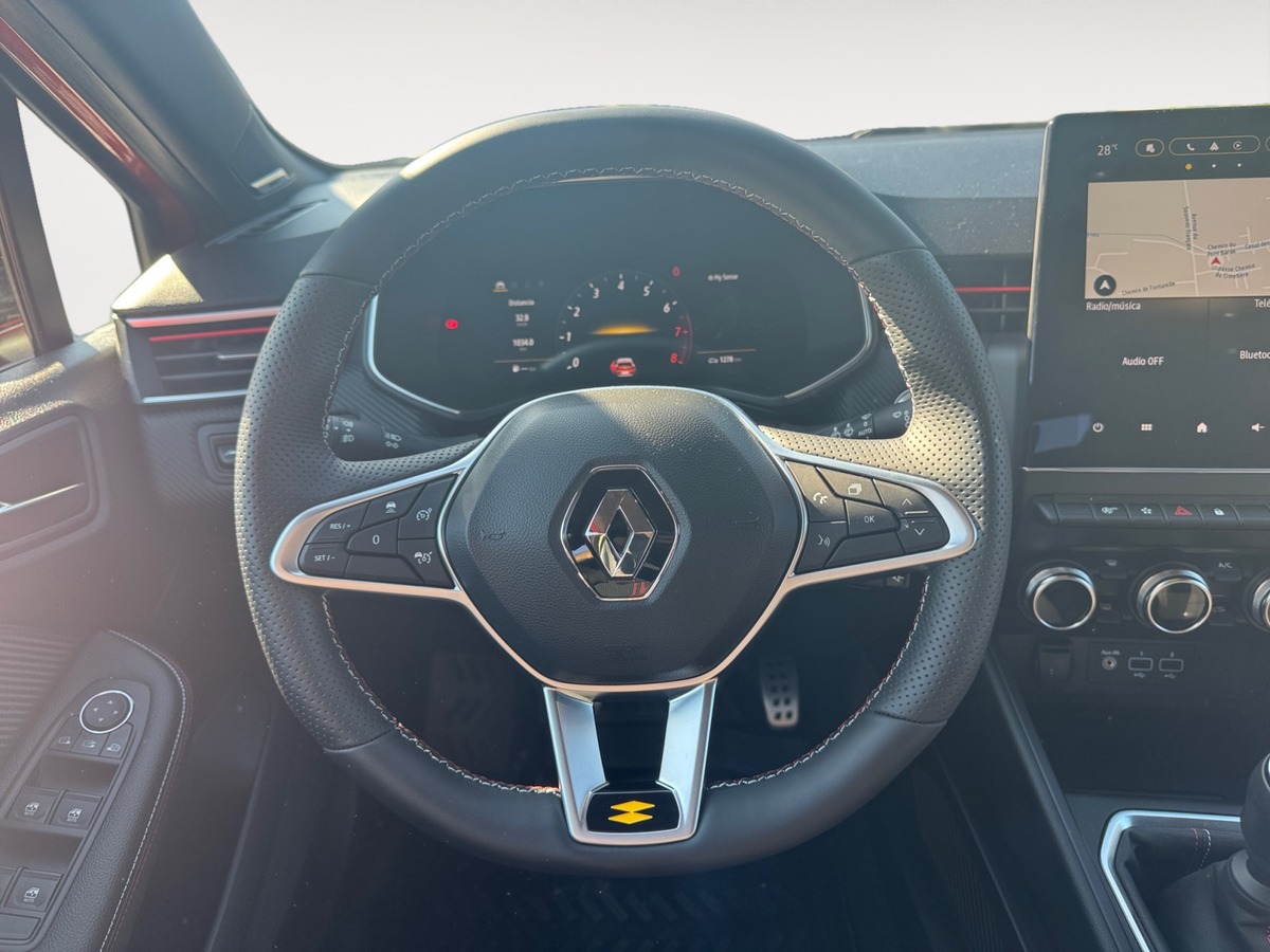 RENAULT Clio tce 140 RS