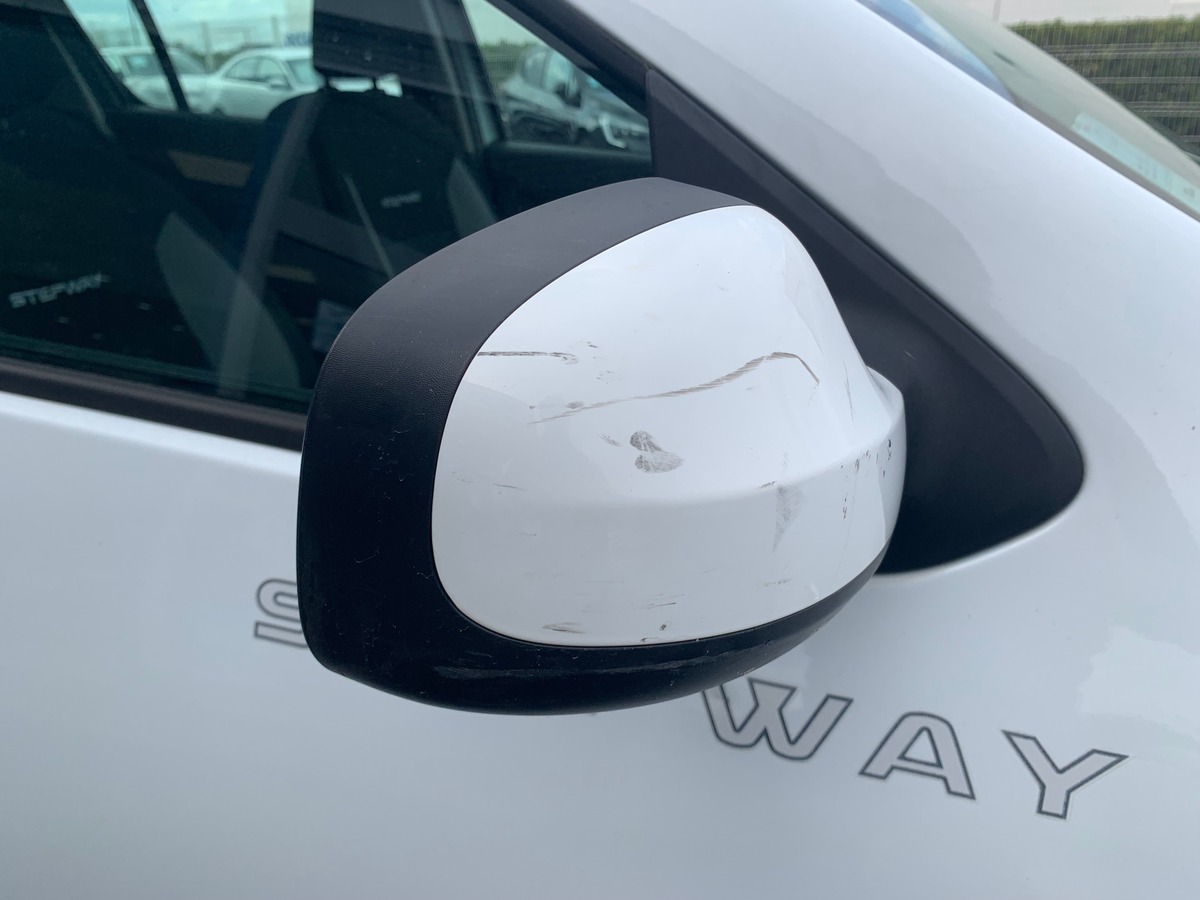 Dacia Sandero Stepway 90 ch | Roue de secours + cric | Aide stationnement Arrière | GPS | Bluetooth