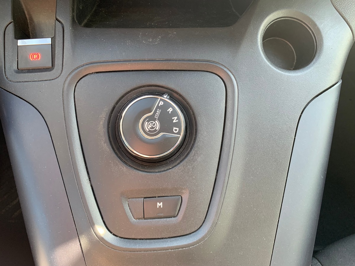 Peugeot Rifter 130 ch | Standard | Allure | Apple car Play | Régulateur de vitesse | Radar arriére