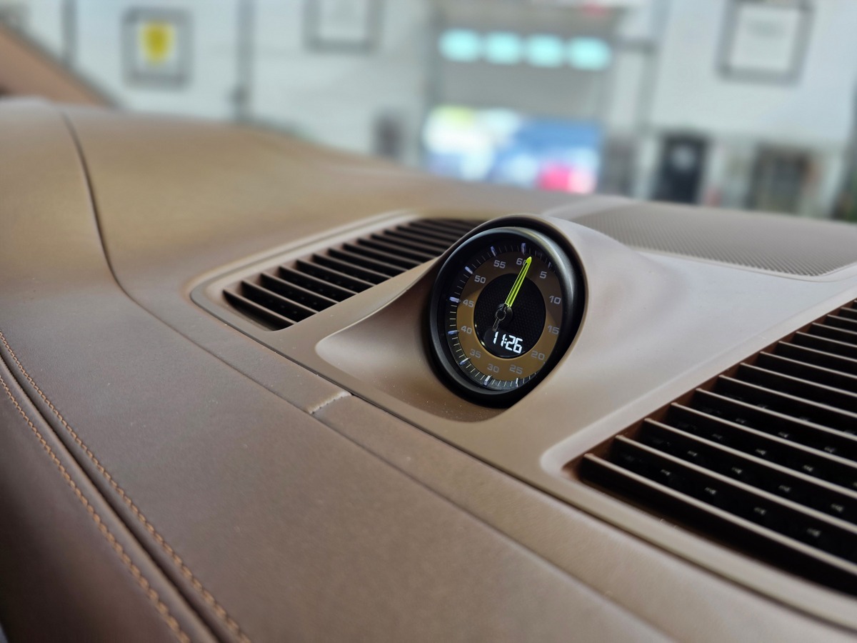 Porsche Cayenne COUPE E-HYBRID 462 FRANCAIS / CRAIE / PACK SPORT DESIGN