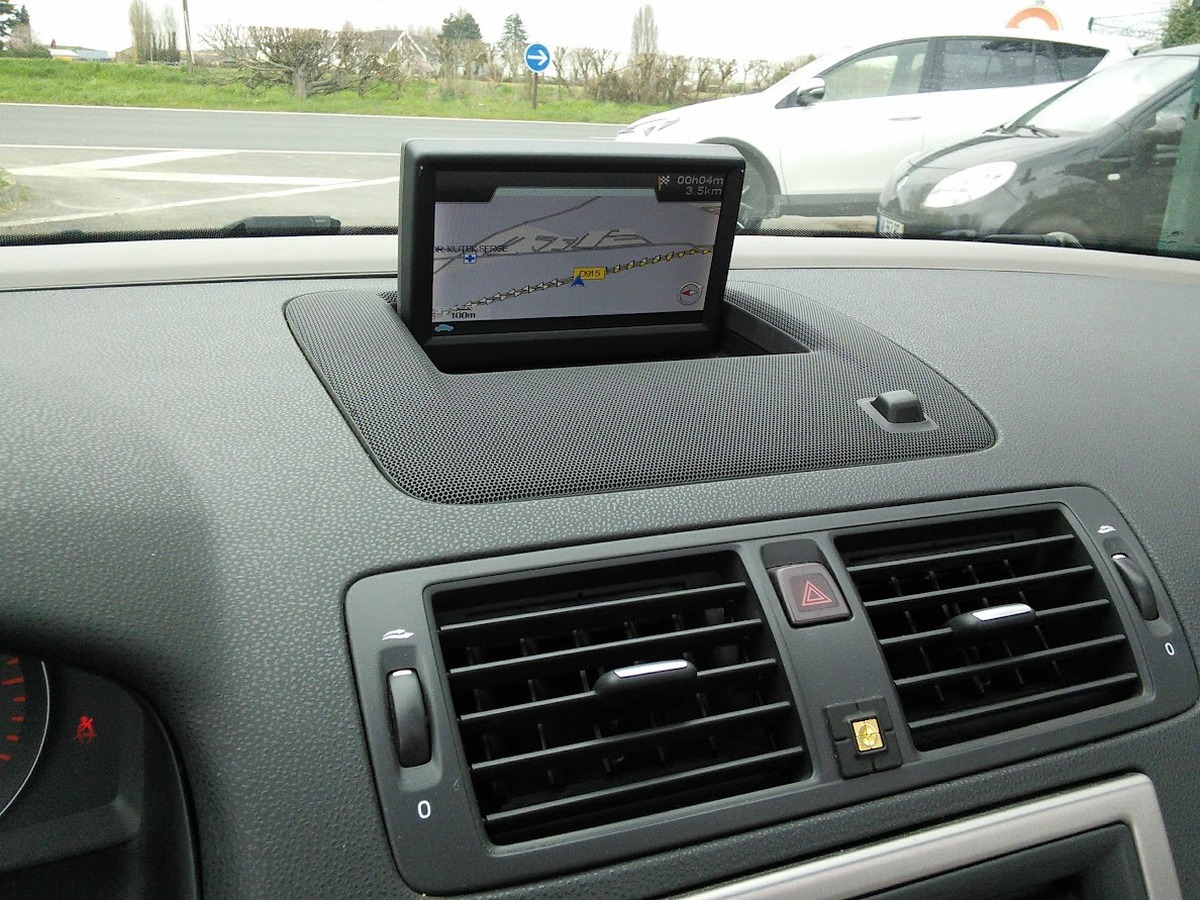 Volvo C70 CC 2.0 D Powershift 136 cv Boîte auto