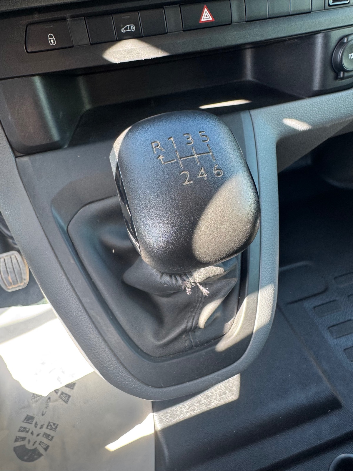 Citroën Jumpy 2.0 BHDI 145CH GRIPP CONTROL + 2 PORTES LATERALES / PRIX TTC