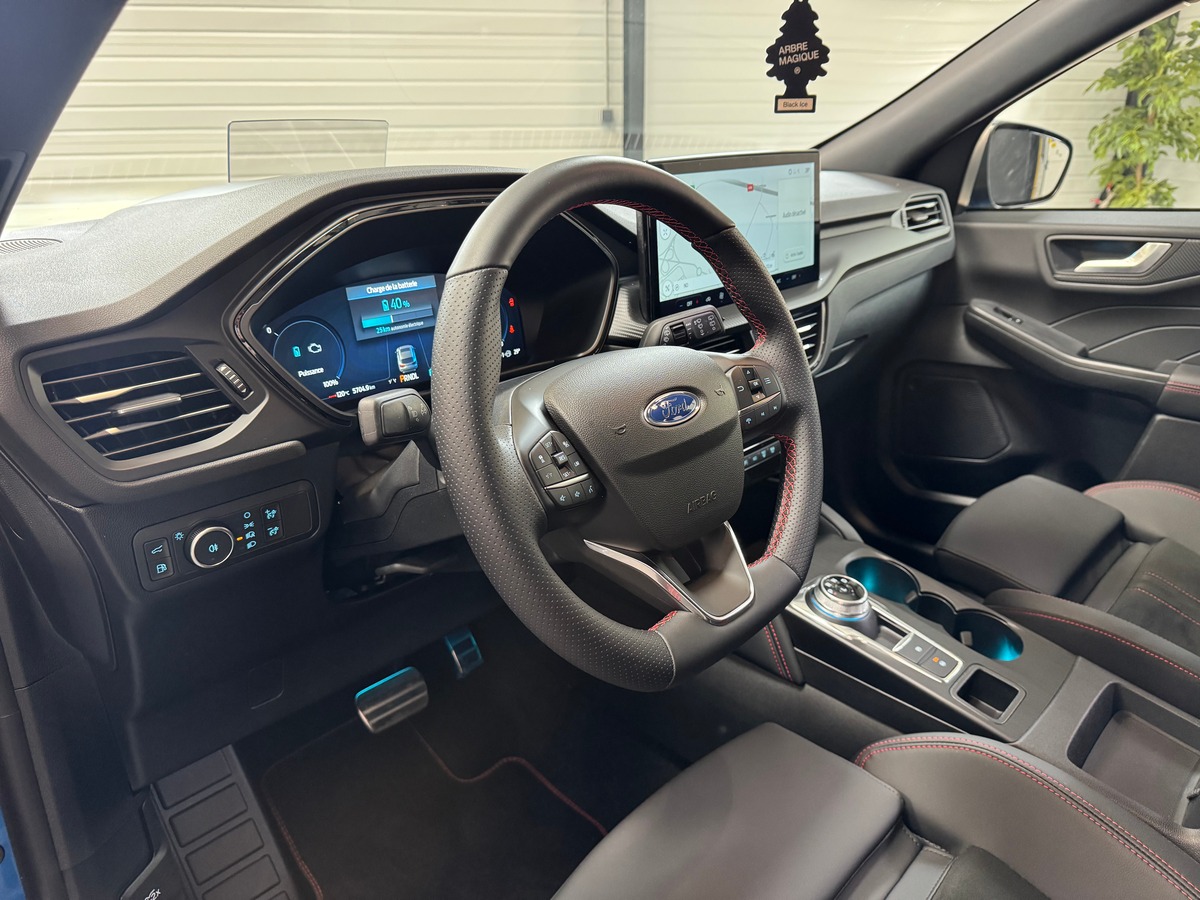 Ford Kuga 2.5 PHEV 243 CH ST-LINE X BLACK PACKAGE