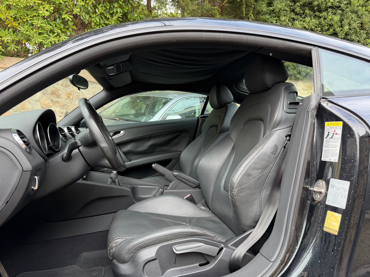 Audi TT 2.0 TFSI 200 CV / 1er Main /Courroie OK / Ambition Luxe / KM Réel /Jantes / Clim Auto