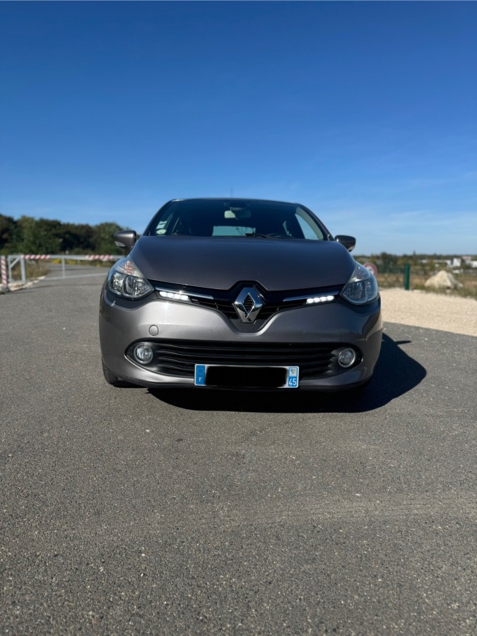 RENAULT Clio IV 90 ch | Business | GPS | Régulateur de vitesse | Climatisation | Radar de recul