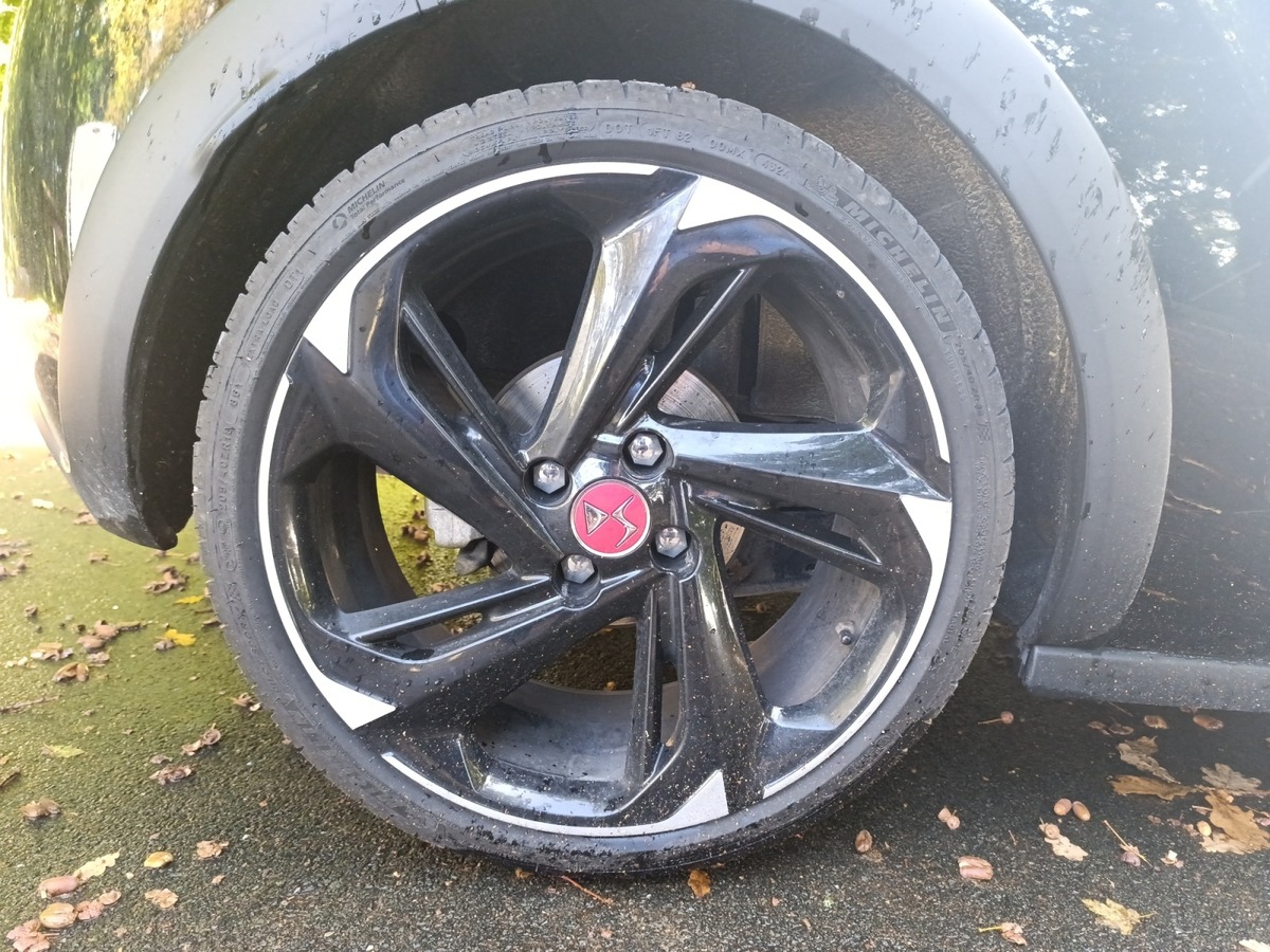 DS DS 3 THP 208 CV BVM6 PERFORMANCE